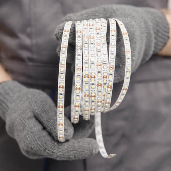 montaz-led-pasov-pod-kuchynsku-linku-profi-montaze montáž LED pásov pod kuchynskú linku Profi montáže